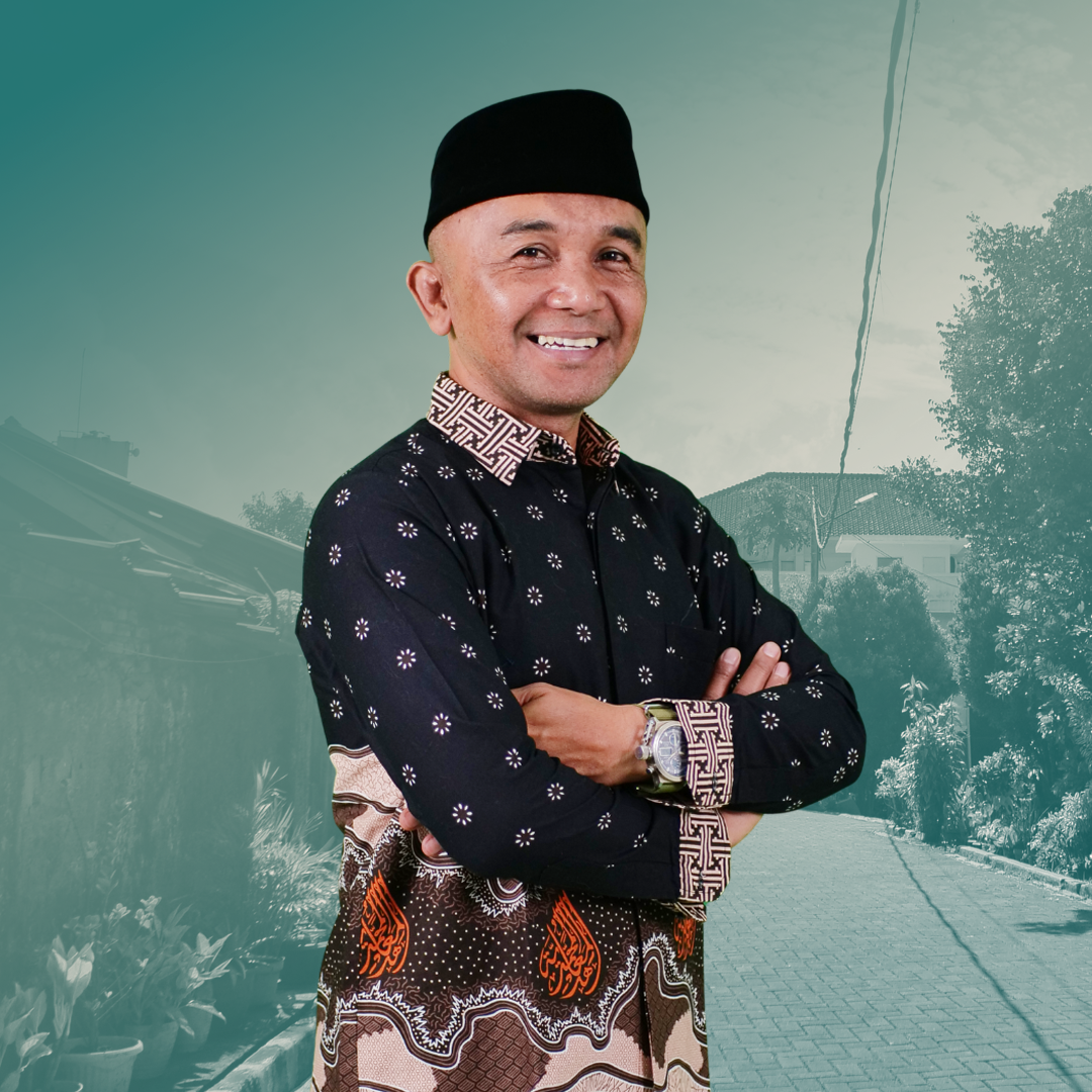 Tontowi Jauhari, S. H.I